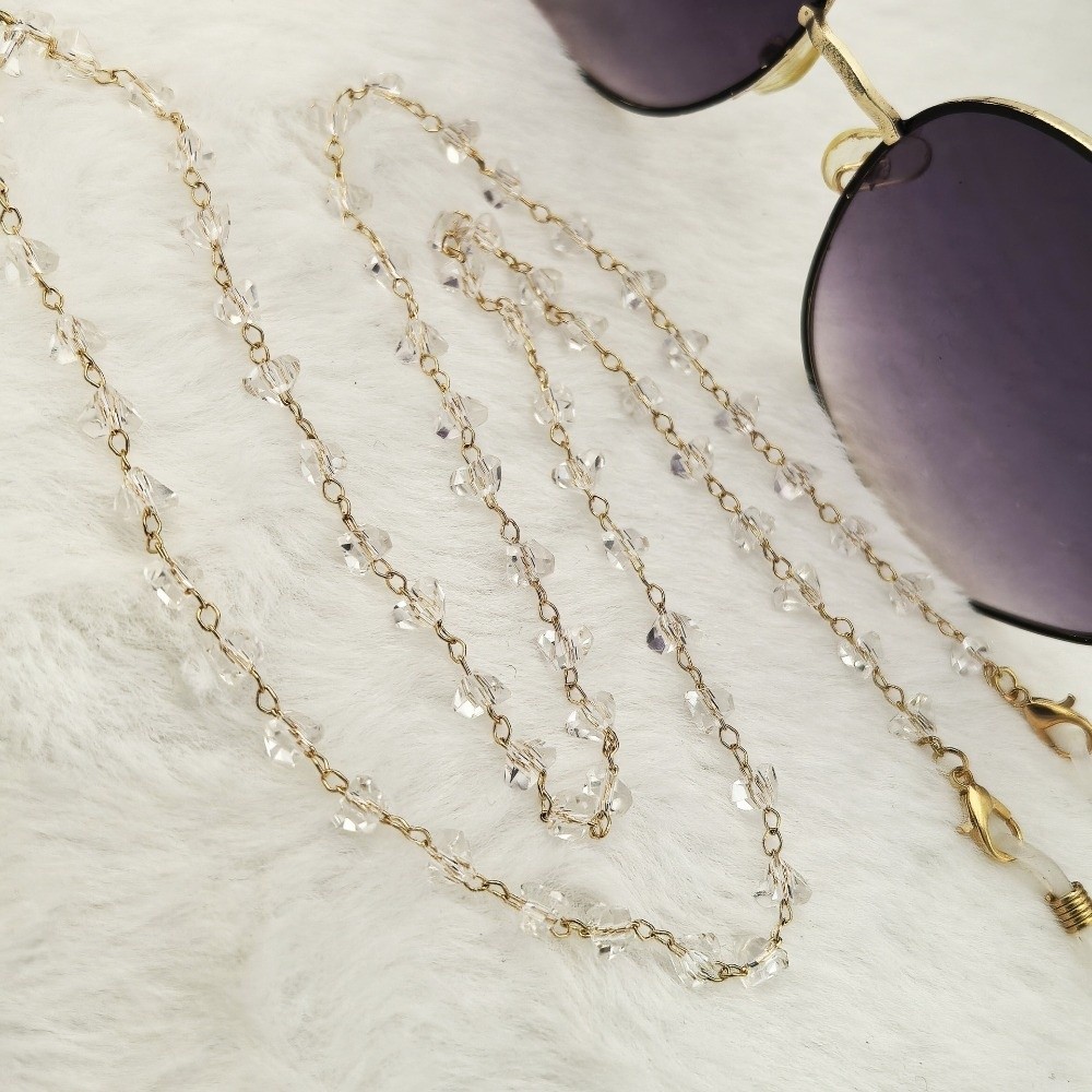 Triangle Crystal Eyeglass Hold - Mask Chain Holder ulasan dan harga